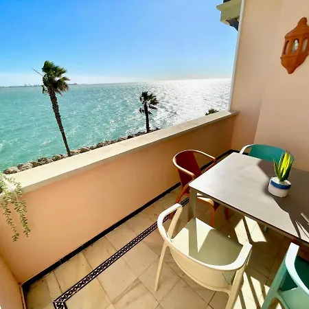 Gatu Villa Oceano Frente Al Mar En Puerto Sherry 